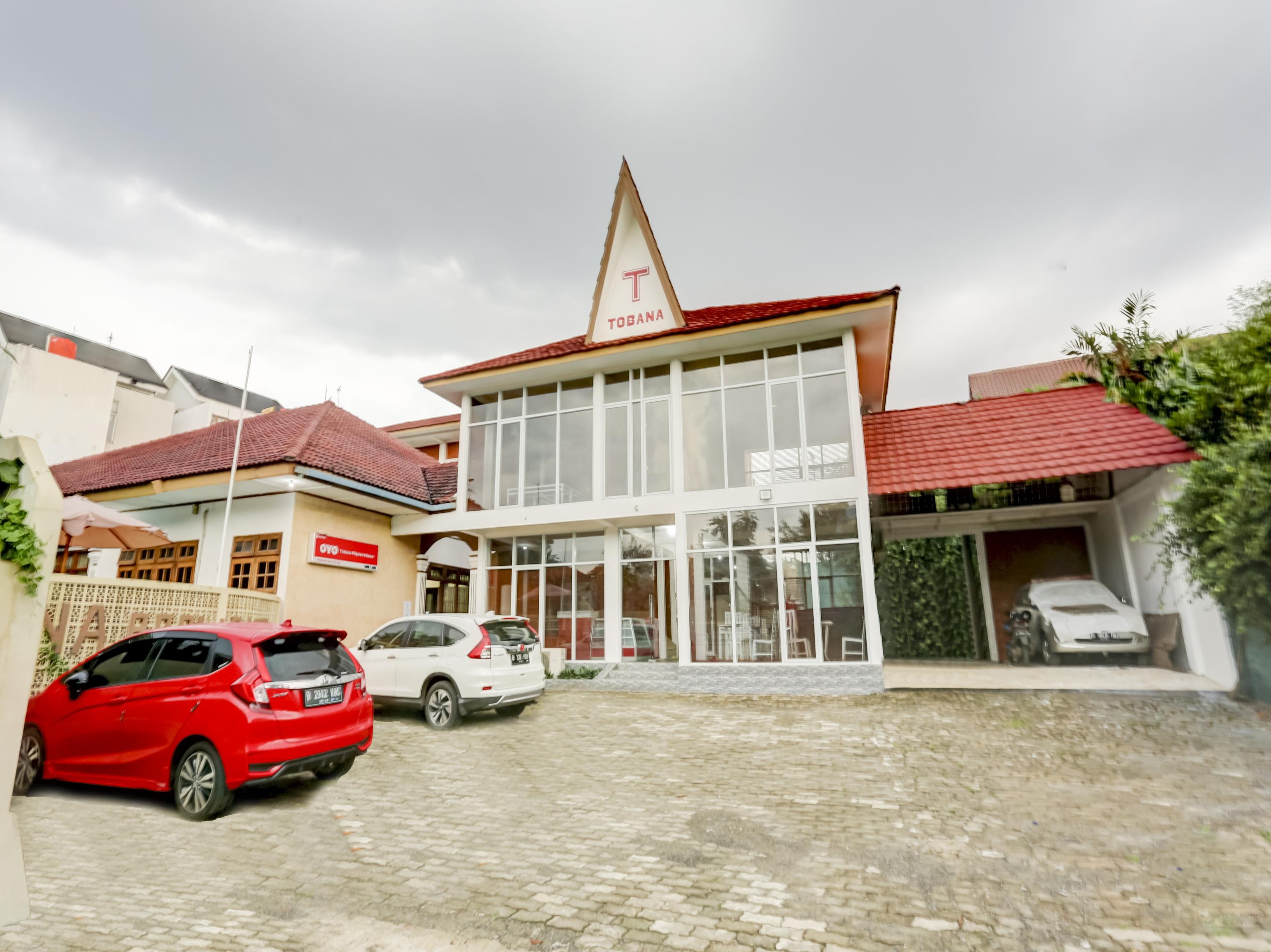 Oyo 90066 Tobana Pejaten House Jakarta Exterior photo